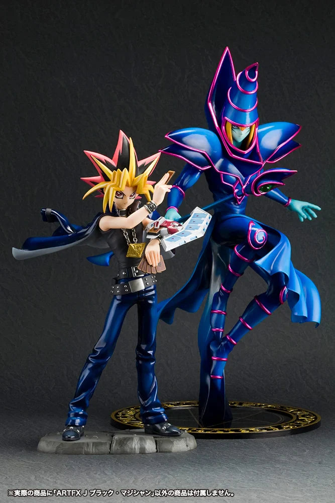 Kotobukiya ARTFX J: Yu Gi Oh Duel Monsters - Mago Oscuro Escala 1/7