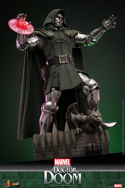 PREVENTA Hot Toys Comic Masterpiece Series: Marvel Comics - Doctor Doom Escala 1/6