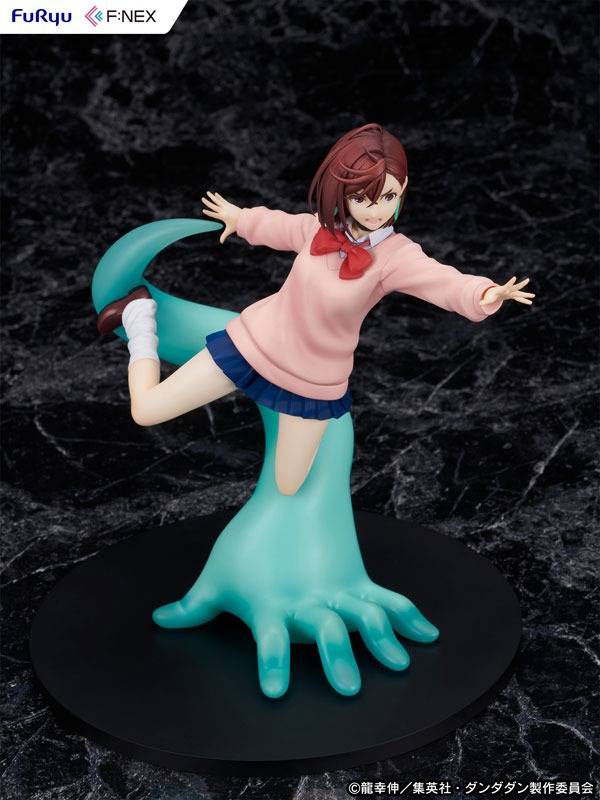 PREVENTA Furyu Scale Figure: Dan Da Dan - Momo Escala 1/7