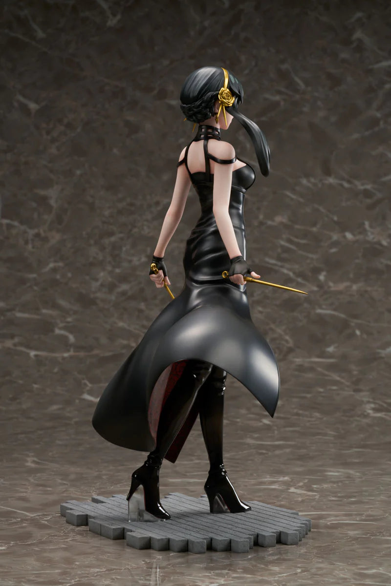 Furyu Scale Figure: Spy X Family - Yor Forger Escala 1/7